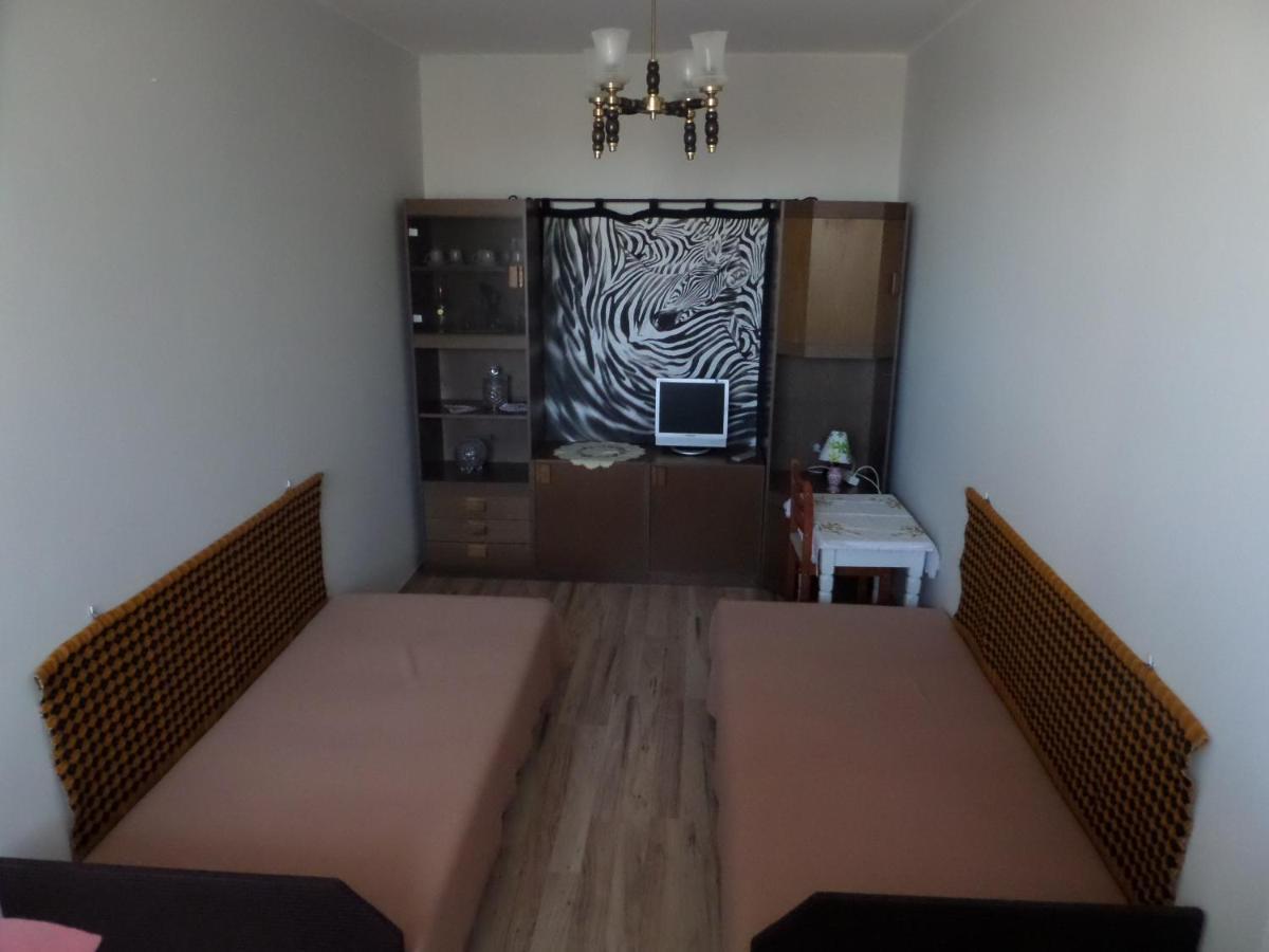 Bori Apartmanok ハイデゥソボスロー エクステリア 写真