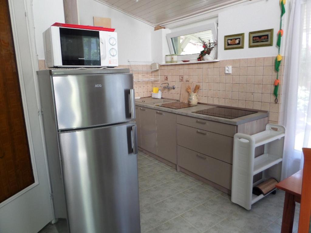 Bori Apartmanok ハイデゥソボスロー エクステリア 写真