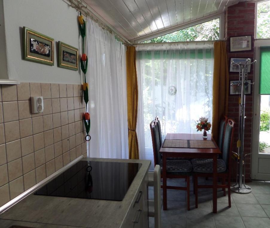 Bori Apartmanok ハイデゥソボスロー エクステリア 写真