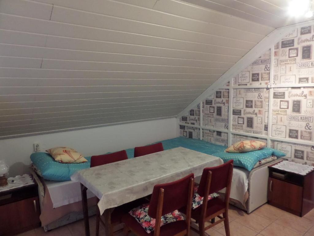 Bori Apartmanok ハイデゥソボスロー エクステリア 写真